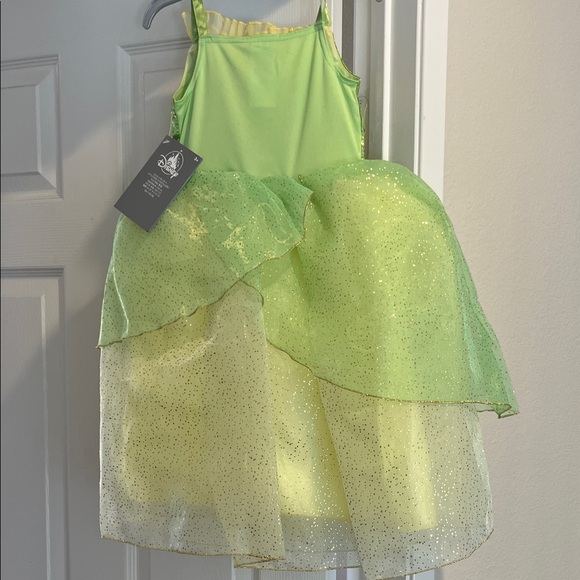 Enchanting Disney Tiana Princess Costume for Kids - Picture 4 of 6